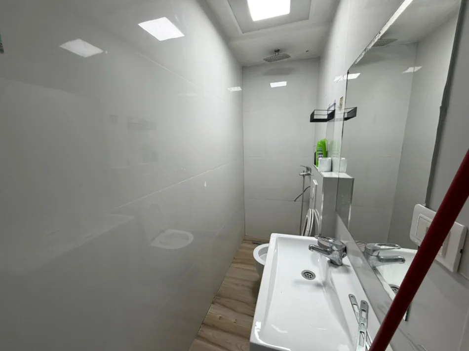 Tirane, shitet apartament 1+1 Kati 1, 33 m² 80.000 € 