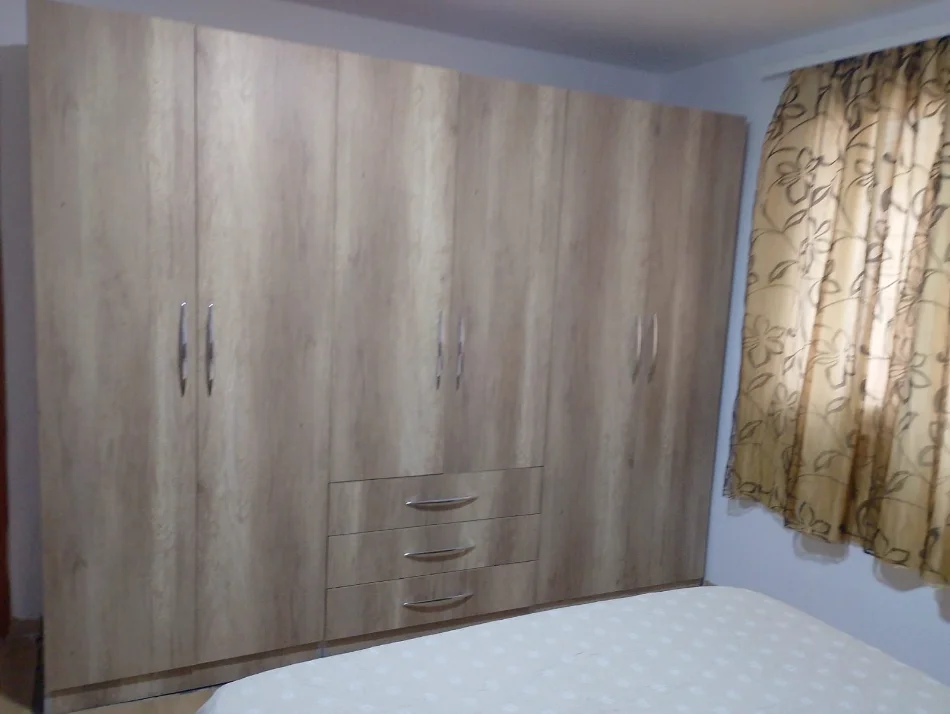 Tirane, jepet me qera shtepi 1+1 Kati 1, 70 m² 350 € 