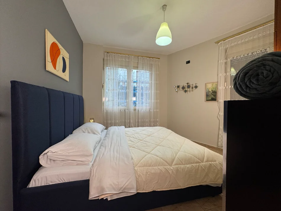 Tirane, jepet me qera apartament 2+1 Kati 3, 70 m² 650 € (SAMI FRASHERI)