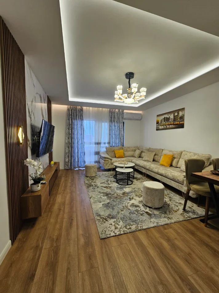Tirane, shitet apartament 2+1+Aneks+Ballkon Kati 7, 118 m² 265.000 € (Pallati me Shigjeta)