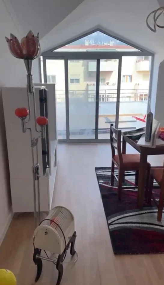 Tirane, shitet apartament 1+1+Ballkon Kati 6, 118 m² 98.000 €