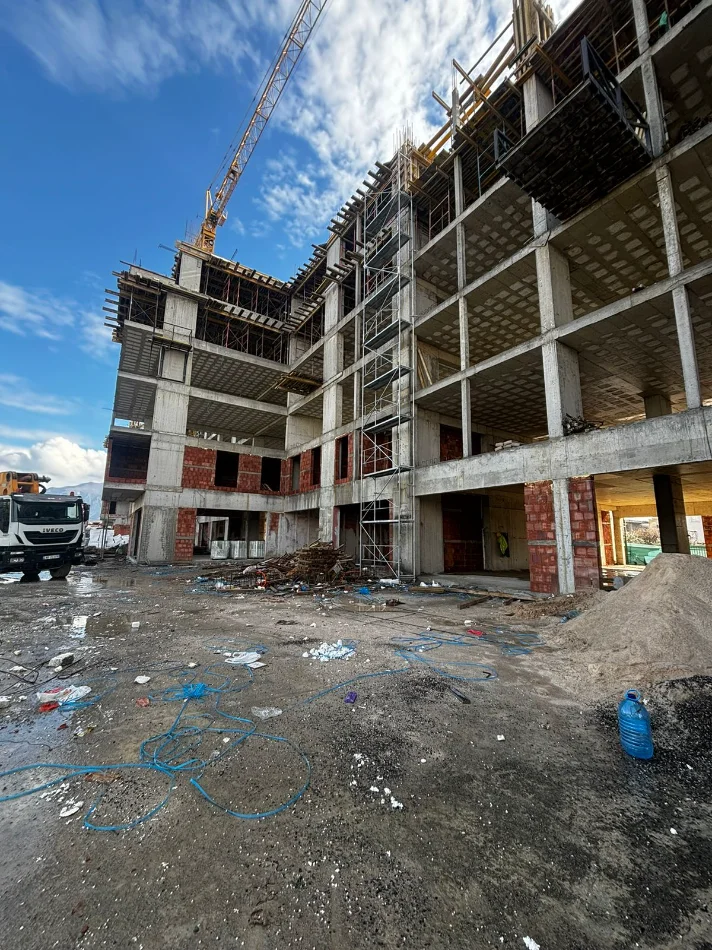 Tirane, shitet apartament 1+1 Kati 7, 61 m² 52.000 € (VANETINO 4, KAMEZ)