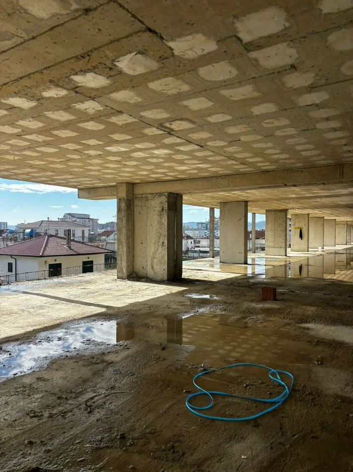 Tirane, shitet apartament 1+1 Kati 7, 61 m² 52.000 € (VANETINO 4, KAMEZ)