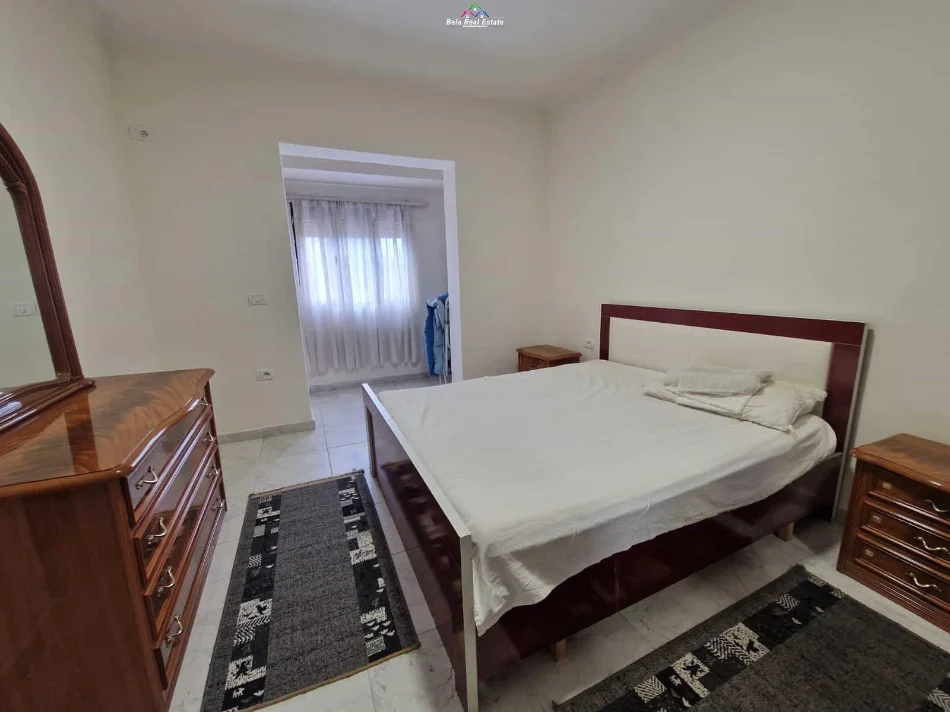Tirane, jepet me qera apartament 2+1 Kati 4, 80 m² 620 € (zogu i zi)
