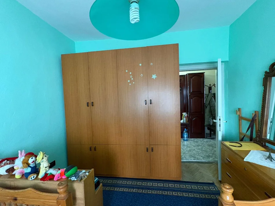Tirane, jepet me qera apartament 2+1 Kati 5, 70 m² 600 € (XHAMIA E TABAKEVE)