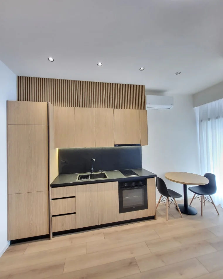 Tirane, shitet apartament 1+1+Ballkon Kati 1, 50 m² 119.000 € (Kopshti Zoologjik)