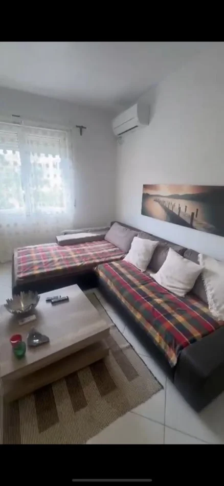 Tirane, shitet apartament 1+1+Ballkon Kati 4, 75 m² 134.000 € 
