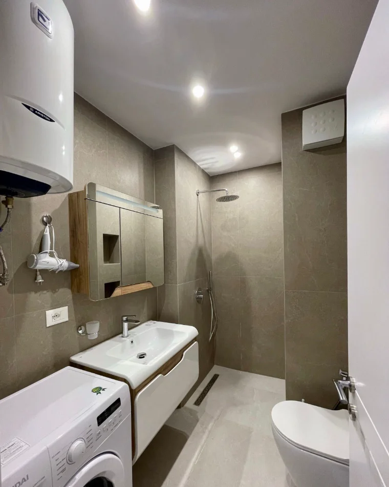 Tirane, jepet me qera apartament 2+1 Kati 6, 90 m² 950 € (RRUGA KAVAJES)