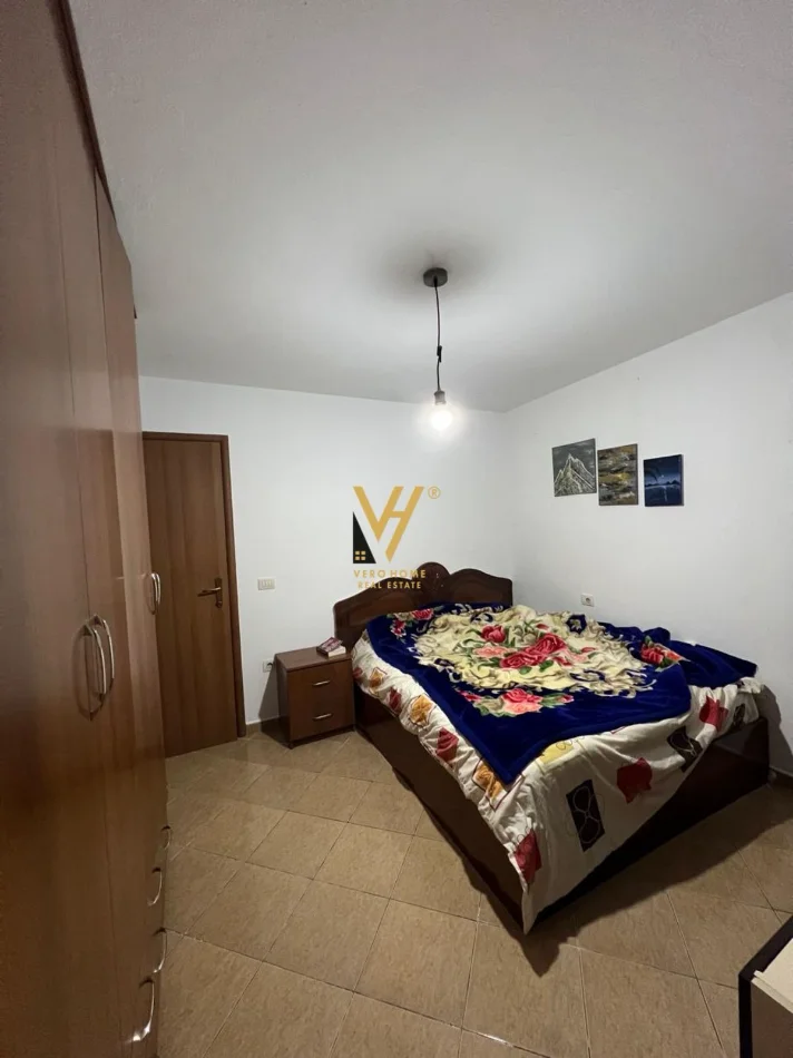 Tirane, jepet me qera apartament 2+1+Ballkon Kati 3, 120 m² 570 € (MATERNITETI I RI)