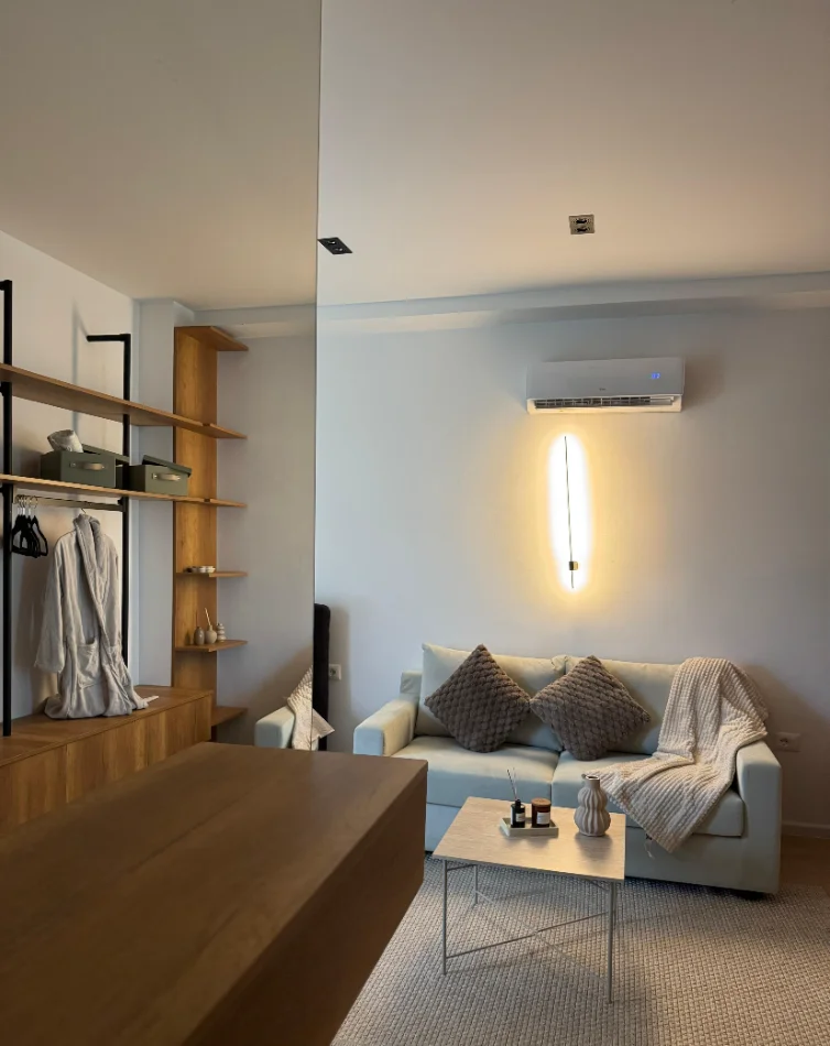 Tirane, jepet me qera garsonier Kati 8, 35 m² 400 € (REZIDENCA KADIU)
