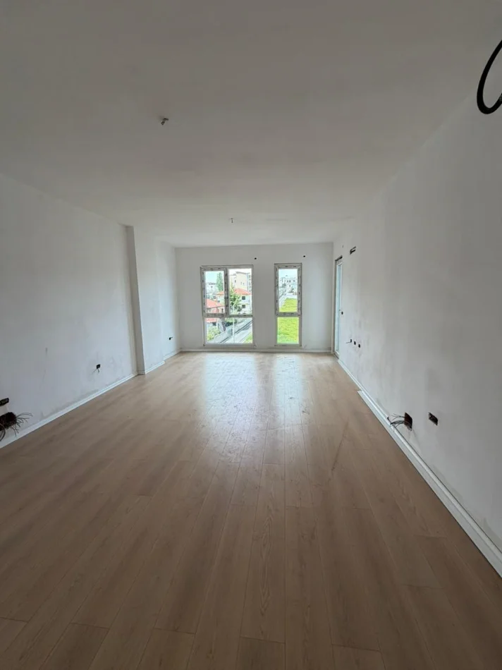 Tirane, shitet apartament 2+1 Kati 5, 101 m² 132.458 € (Paskuqan)