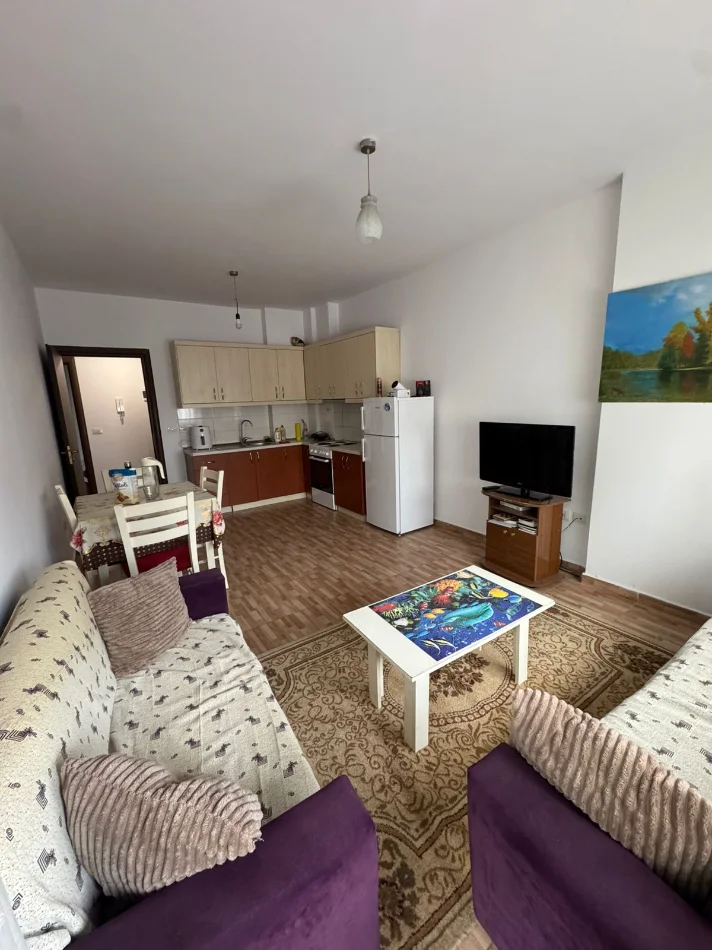 Tirane, jepet me qera apartament 1+1 Kati 2, 70 m² 380 € (Perball Concept Home, Astir)