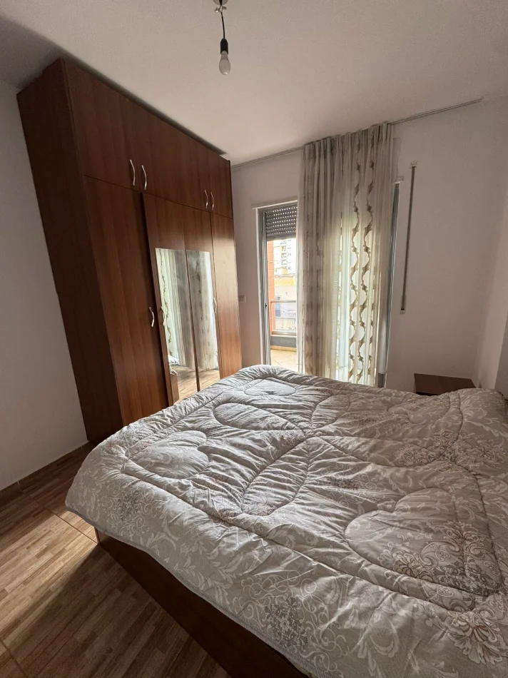 Tirane, jepet me qera apartament 1+1 Kati 2, 70 m² 380 € (Perball Concept Home, Astir)