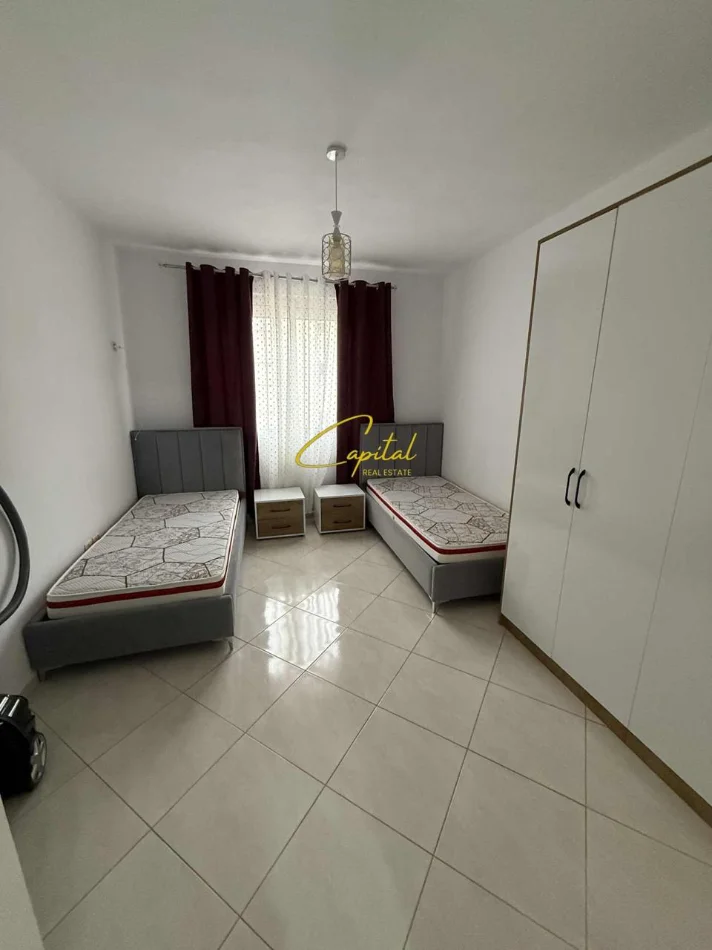 Tirane, jepet me qera apartament 2+1 Kati 4, 115 m² 500 € (ASTIR)