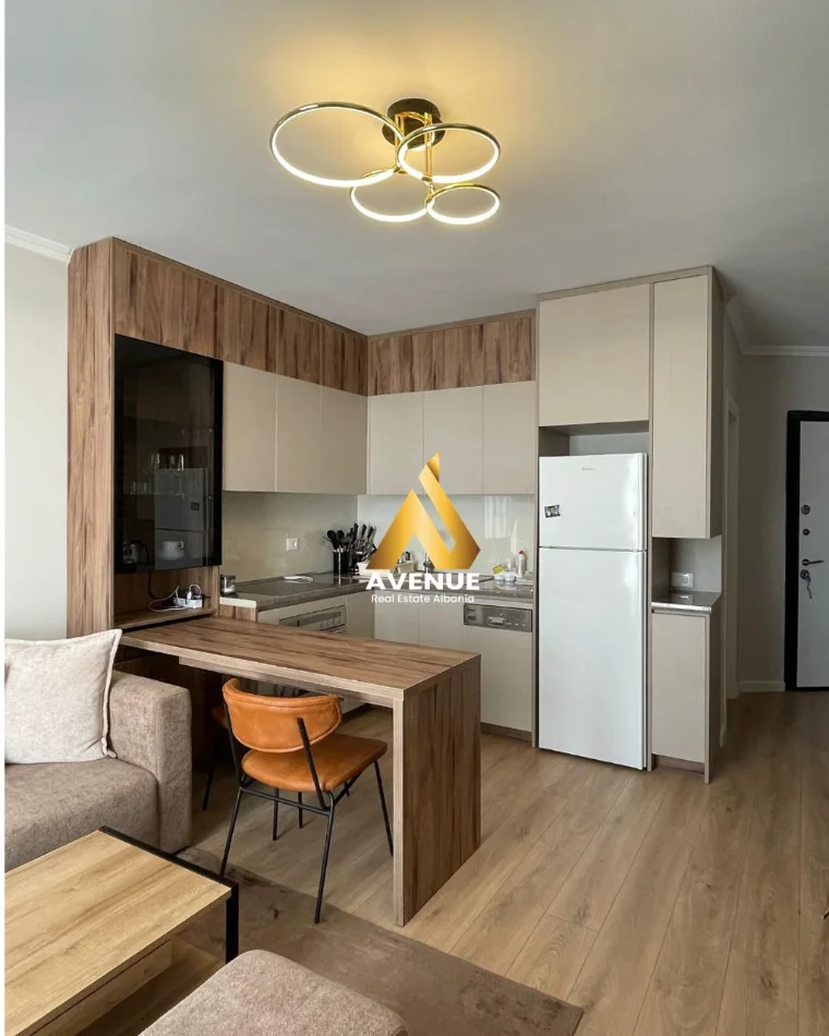 Tirane, jepet me qera apartament 2+1+Ballkon Kati 4, 70 m² 520 € (Rruga 3 Deshmoret)