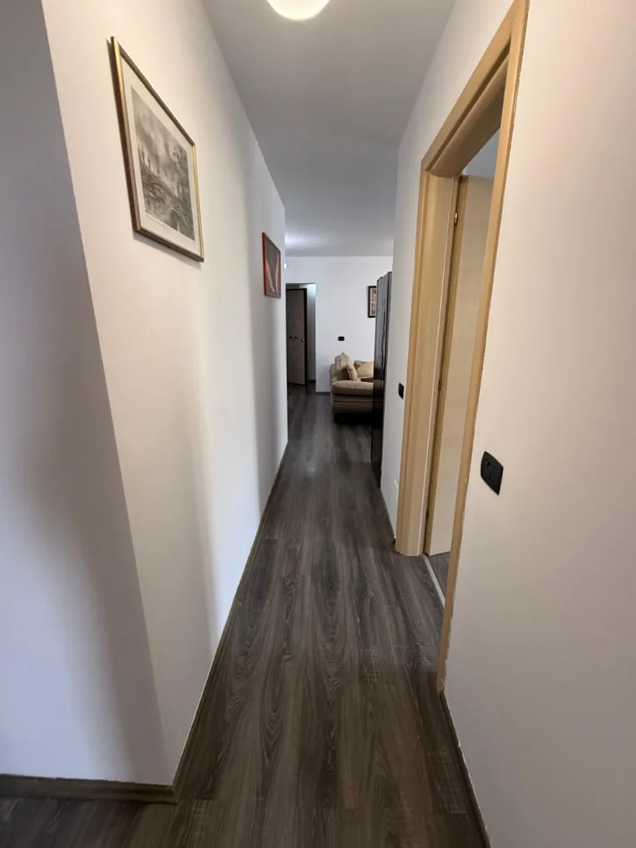 Tirane, shitet apartament 2+1 Kati 6, 90 m² (Fusha e Aviacionit,Prane Supermarket Xhangolli)