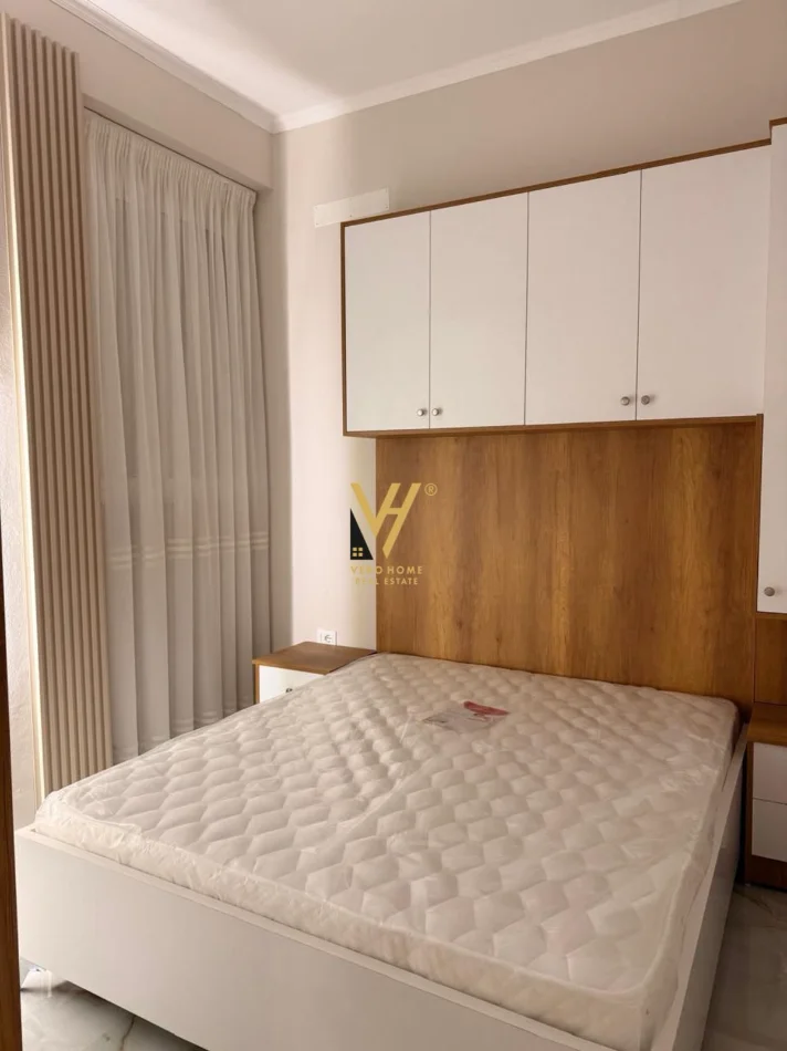 Tirane, jepet me qera apartament 1+1+Ballkon Kati 1, 55 m² 570 € (KODRA E DIELLIT)