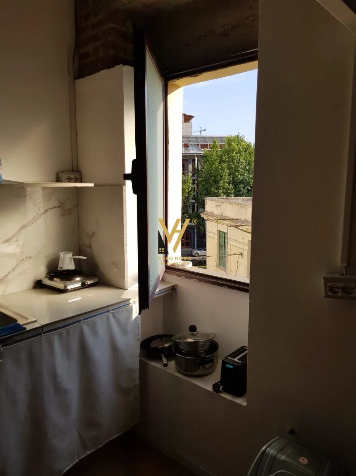 Tirane, jepet me qera garsonier Kati 3, 40 m² 500 € (RRUGA MIHAL DURI)