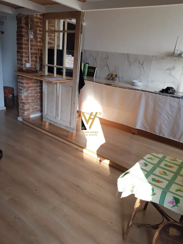 Tirane, jepet me qera garsonier Kati 3, 40 m² 500 € (RRUGA MIHAL DURI)