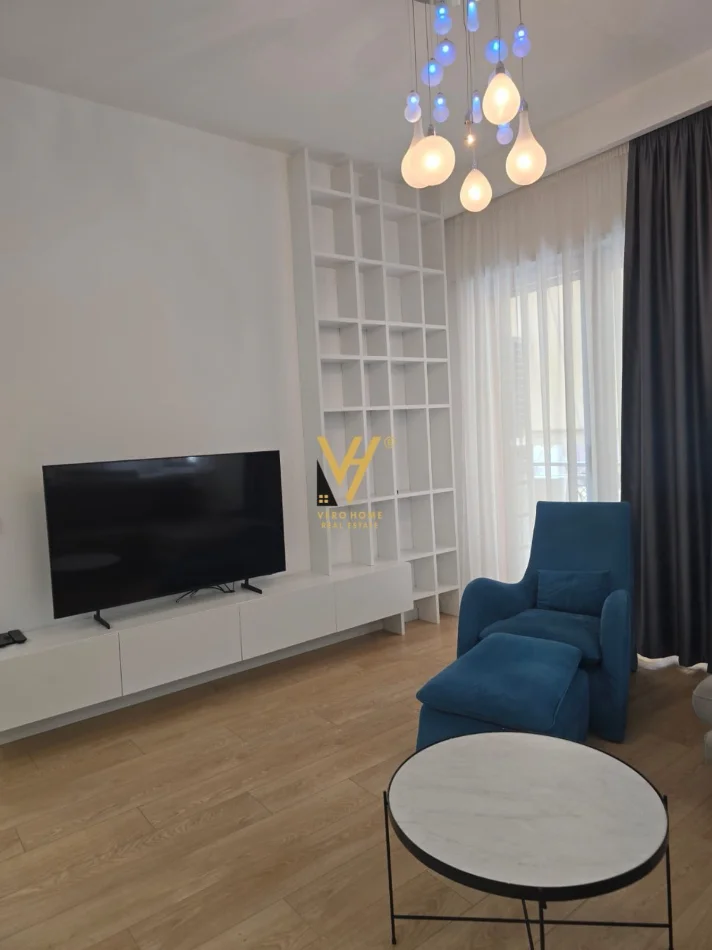 Tirane, jepet me qera apartament 2+1+Ballkon Kati 3, 110 m² 1.200 € (KOMPLEKSI DELIJORGJI)