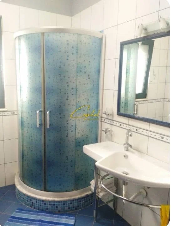 Tirane, jepet me qera apartament 2+1 Kati 2, 110 m² 450 € (ISH TREGU ELEKTRIK)
