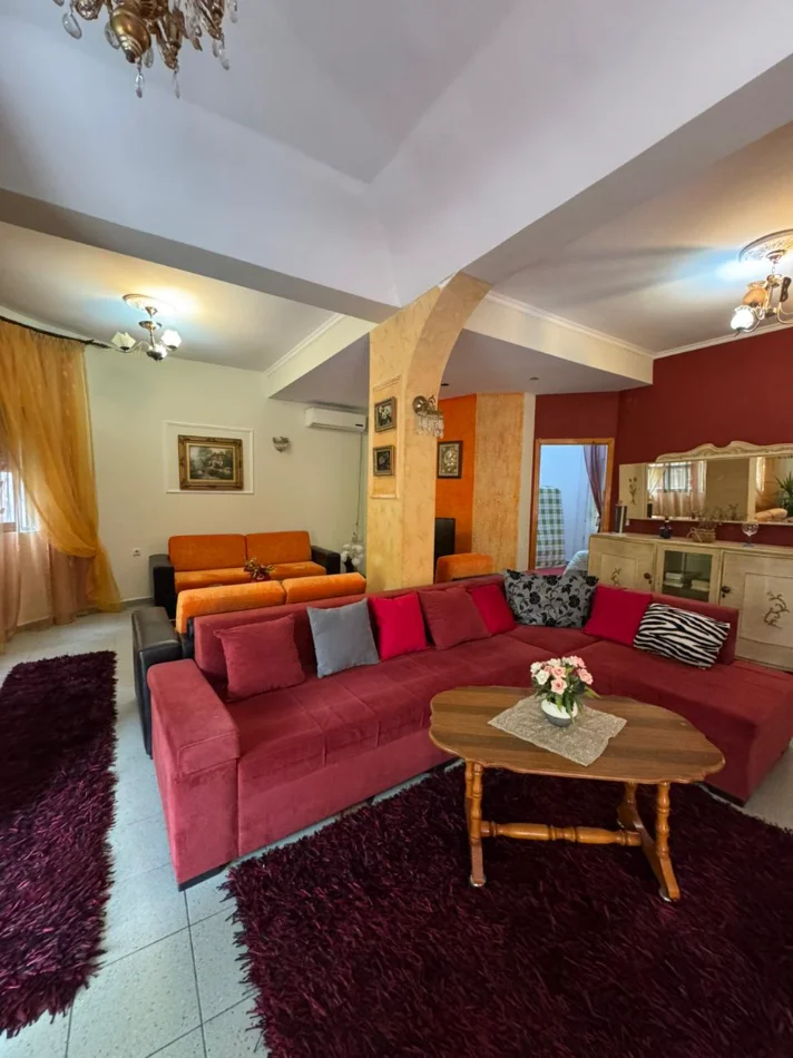 Tirane, shitet apartament 2+1+Ballkon Kati 1, 138 m² 169.002 € (Selite)