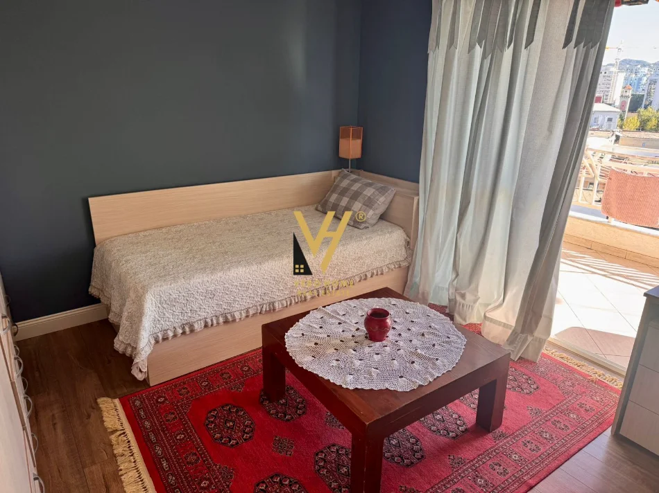 Tirane, jepet me qera apartament 2+1+Ballkon Kati 9, 87 m² 770 € (PRANË AMBASADËS GJERMANE RRUGA E KAVAJES)