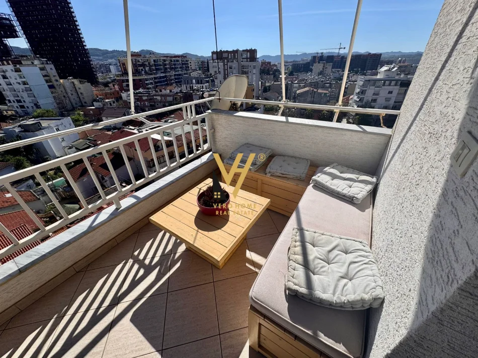 Tirane, jepet me qera apartament 2+1+Ballkon Kati 9, 87 m² 770 € (PRANË AMBASADËS GJERMANE RRUGA E KAVAJES)
