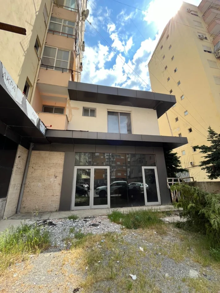 Durres, shitet hotel , 444 m² 621.600 € (Pista Iliria)