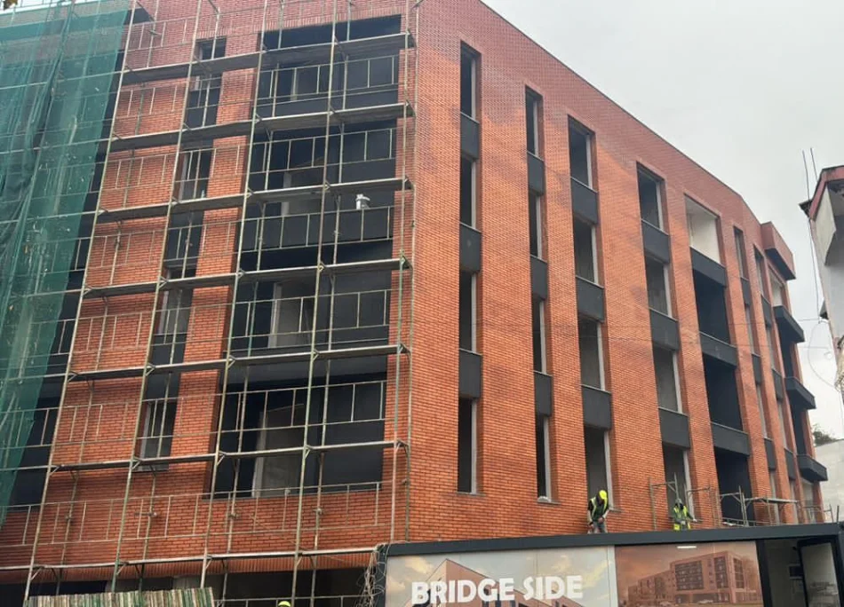 Tirane, shitet apartament 2+1+Aneks+Ballkon Kati 2, 106 m² 127.000 € 