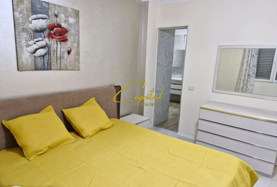 Tirane, shitet apartament 3+1 Kati 4, 127 m² 209.000 € (PORCELANI)