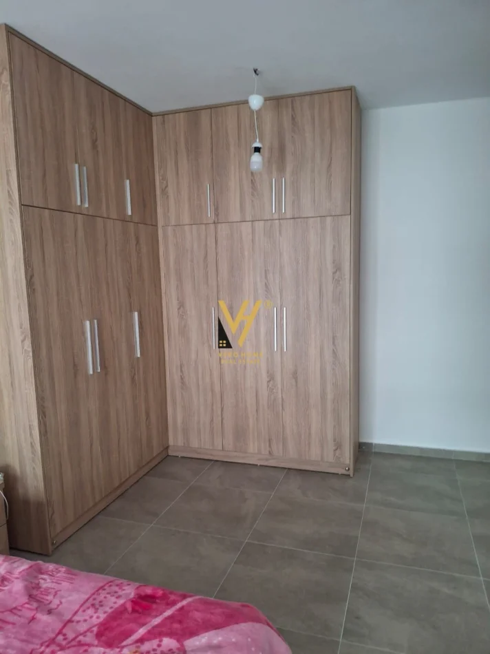 Tirane, jepet me qera apartament 2+1+Ballkon Kati 6, 82 m² 650 € (PORCELAN)