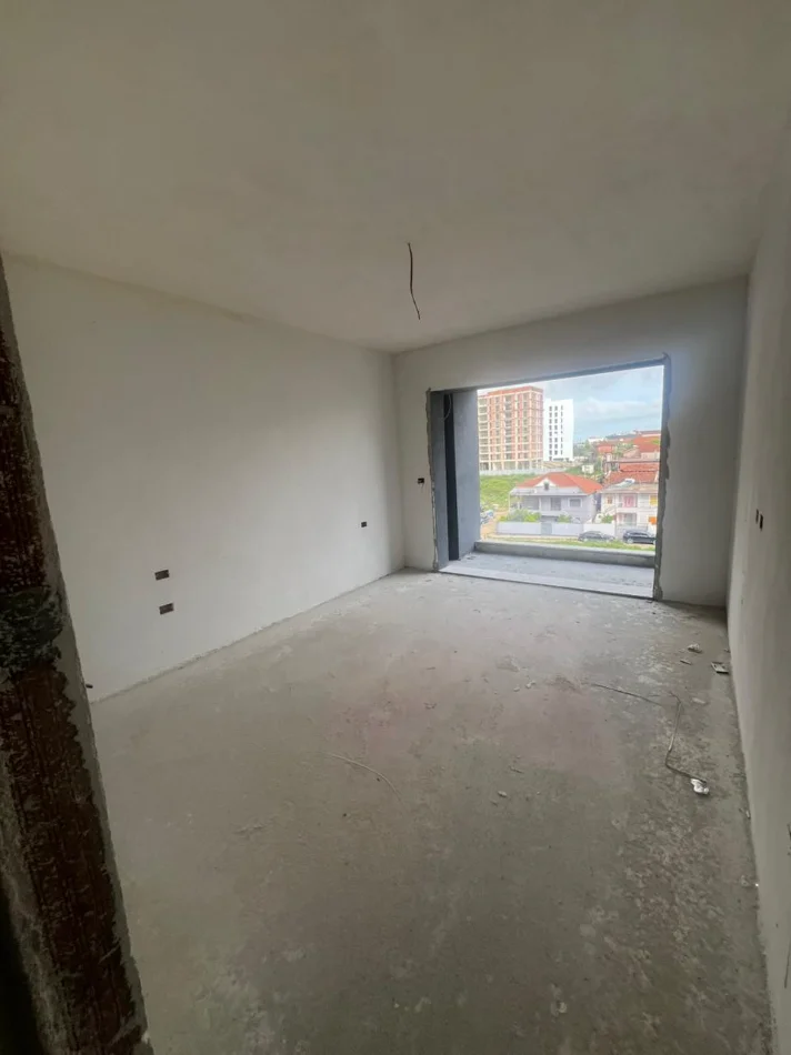 Tirane, shitet apartament 1+1+Aneks+Ballkon Kati 3, 71 m² 110.000 € 