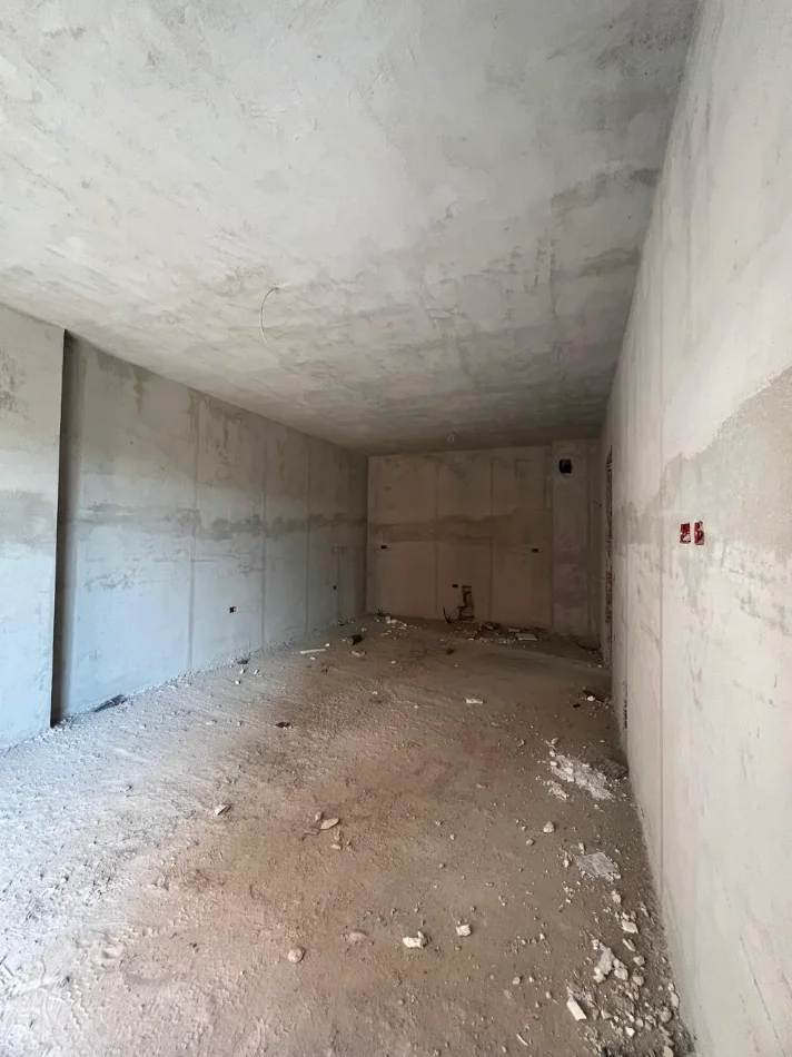 Tirane, shitet apartament 2+1+Ballkon Kati 1, 107 m² (Ringside Paskuqan)