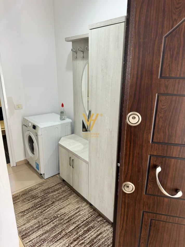 Tirane, jepet me qera apartament 1+1+Ballkon Kati 1, 75 m² 470 € (5 MAJI)