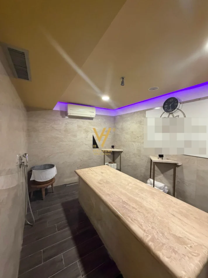 Tirane, shitet ambjent biznesi Kati -1, 135 m² 75.000 € (BLLOK, LSI)