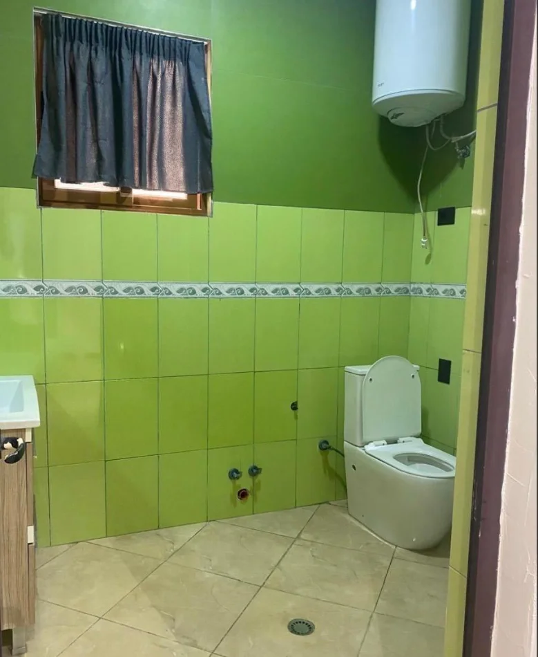 Tirane, jepet me qera apartament 2+1 Kati 1, 100 m² 450 € 