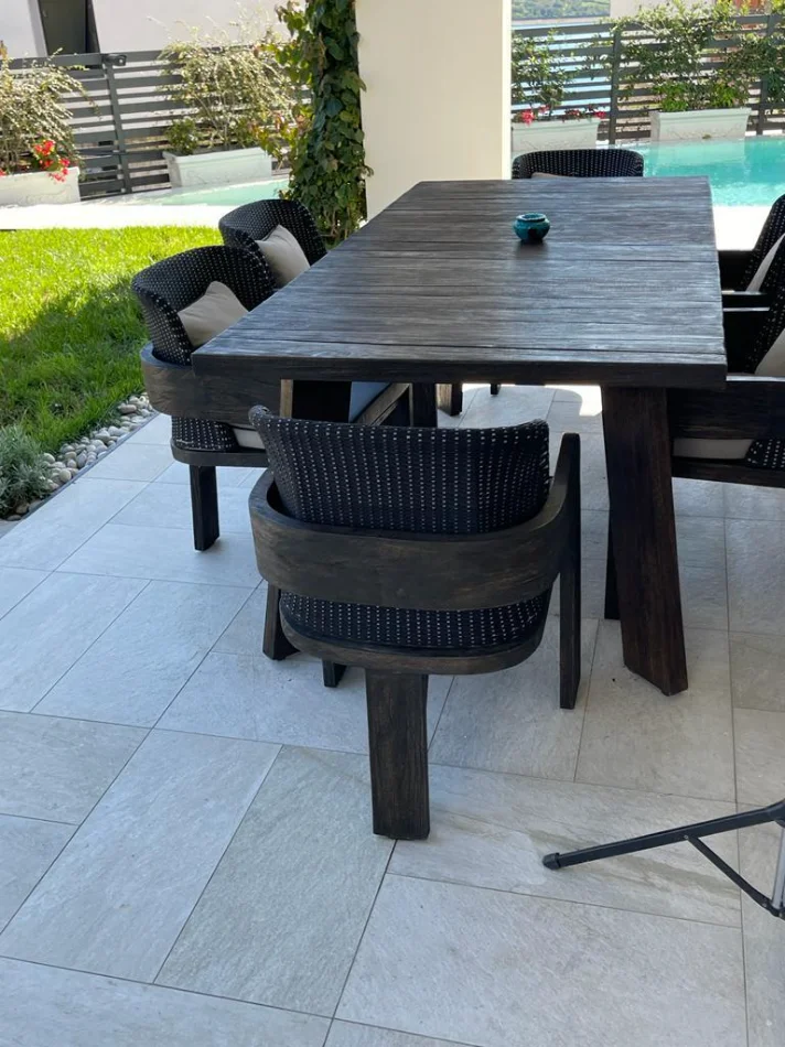 Tirane, jepet me qera Vile 3+1+Ballkon , 298 m² 8.001 € (Liqeni i Farkës)