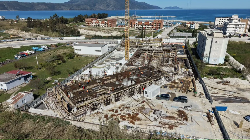 Vlore, shitet apartament 1+1 , 79 m² 230.500 € (One Oricum Bay në Orikum, Vlorë)