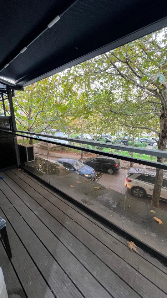 Tirane, jepet me qera apartament 2+1 , 100 m² 650 € (Fusha e Aviacionit)