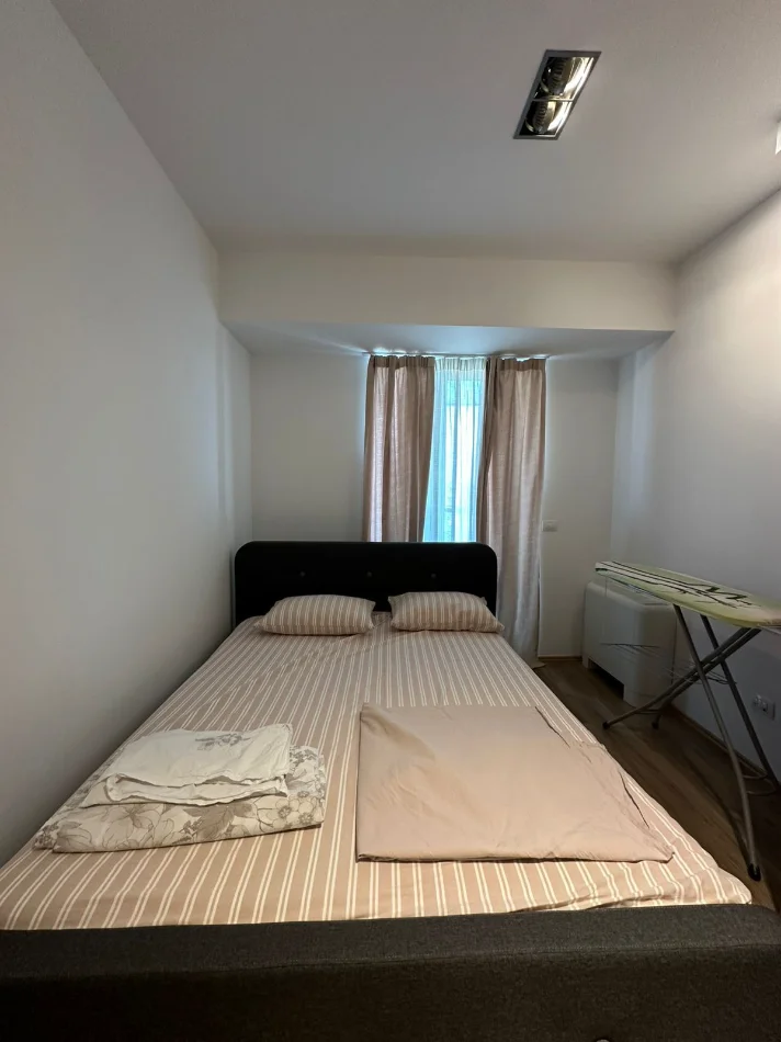 Tirane, jepet me qera apartament 2+1 Kati 13, 122 m² 1.500 € (Stadiumi Air Albania)