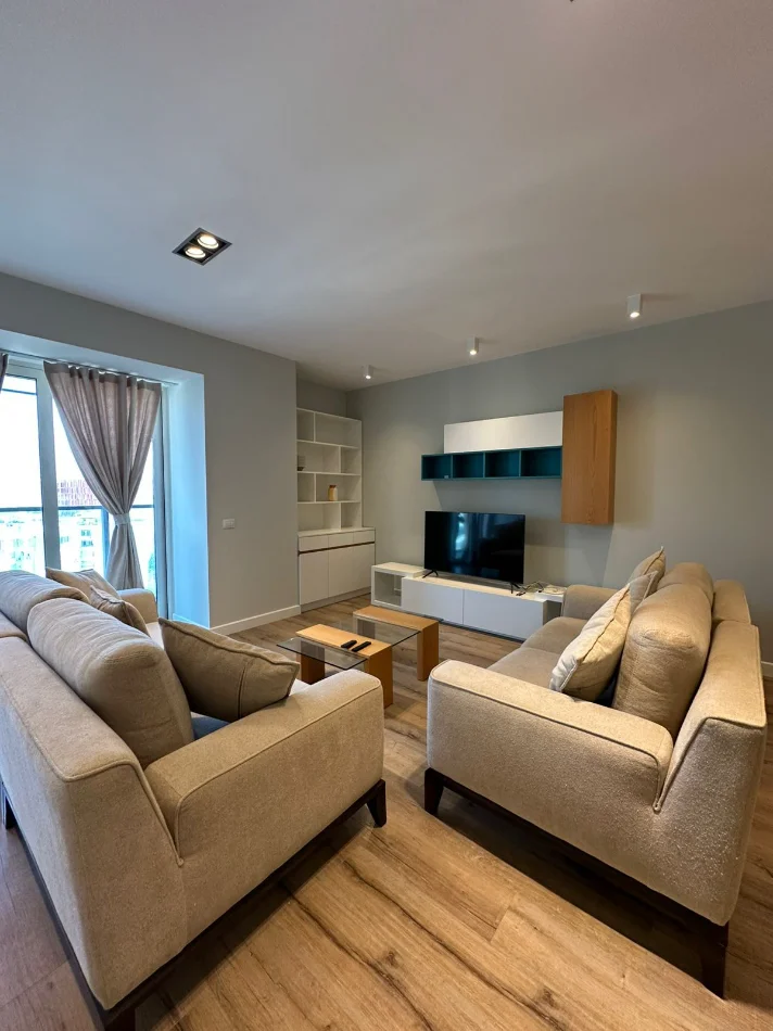 Tirane, jepet me qera apartament 2+1 Kati 13, 122 m² 1.500 € (Stadiumi Air Albania)