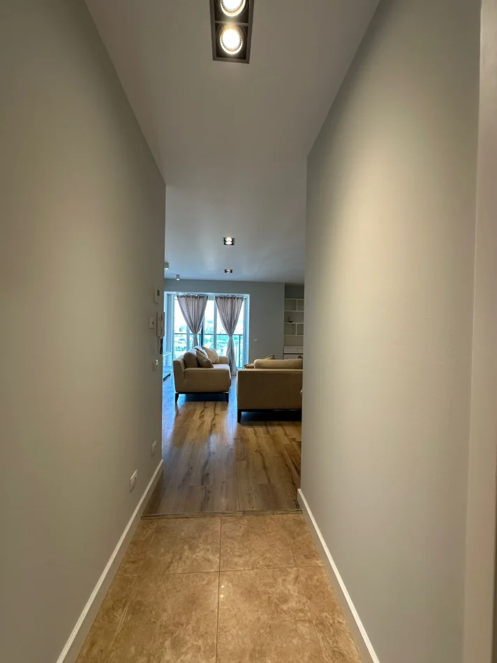 Tirane, jepet me qera apartament 2+1+Ballkon Kati 13, 122 m² 1.500 € (Stadiumi Arena, Ambassador 3)
