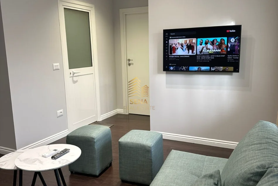 Tirane, jepet me qera apartament 1+1+Ballkon Kati 1, 60 m² 400 € (Yzberisht)