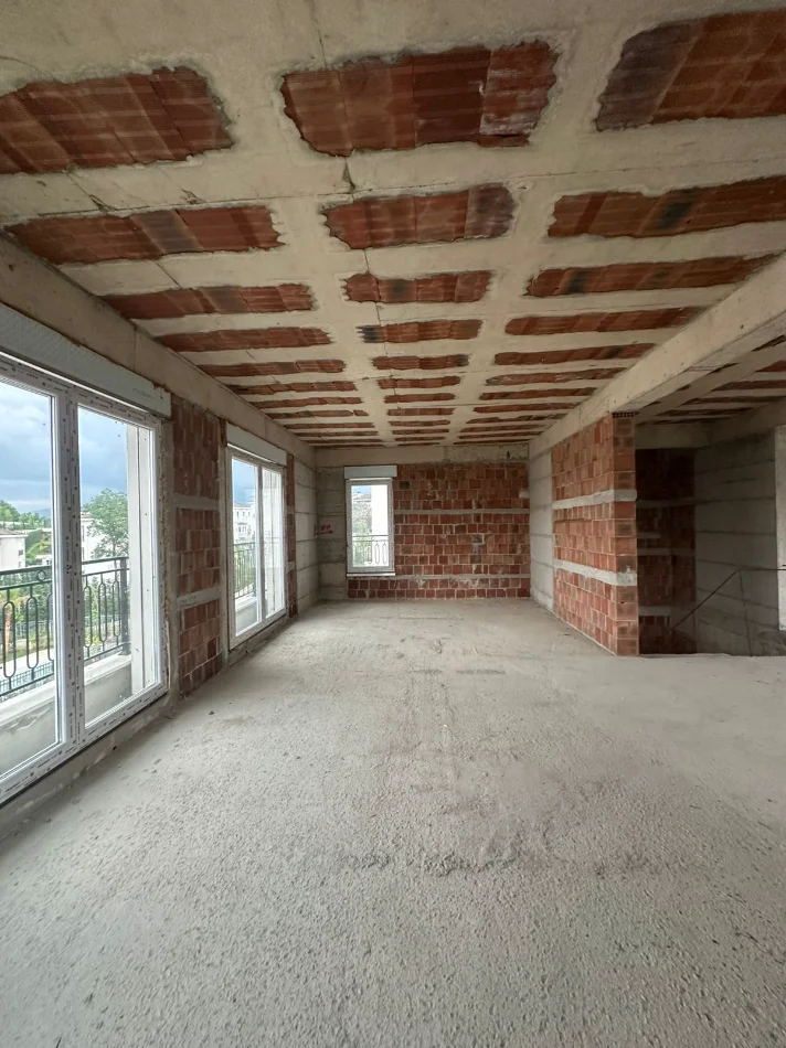 Tirane, shitet Vile 3 Katshe , 770 m² 1.100.000 € 