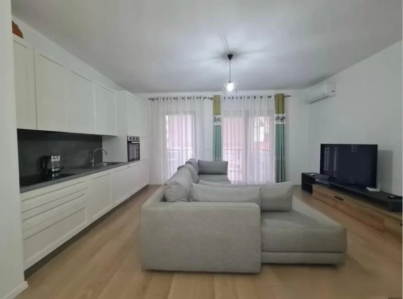 Tirane, jepet me qera apartament 1+1 Kati 3, (KOMPLEKSI DELIJORGJI)