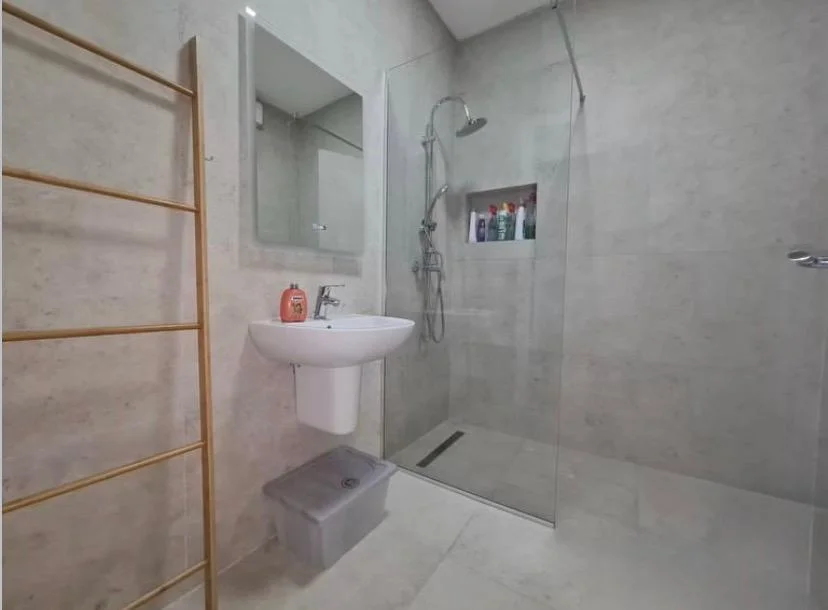 Tirane, jepet me qera apartament 1+1 Kati 3, (KOMPLEKSI DELIJORGJI)