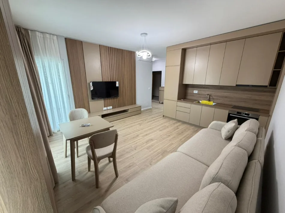 Tirane, jepet me qera apartament 1+1 Kati 7, (zogu i zi)