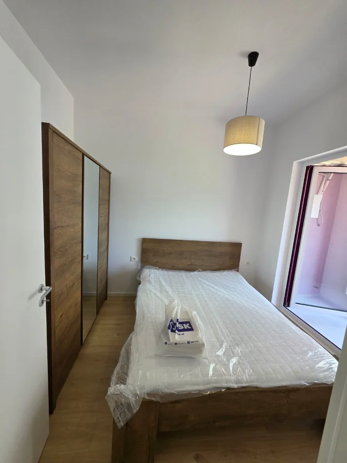 Tirane, jepet me qera apartament 1+1+Ballkon Kati 6, 60 m² 420 € (Rruga Pasho Hysa,Kompleksi Mangalem)