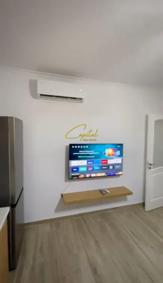 Tirane, jepet me qera apartament 1+1 Kati 1, 50 m² 500 € (ISH PARKU)
